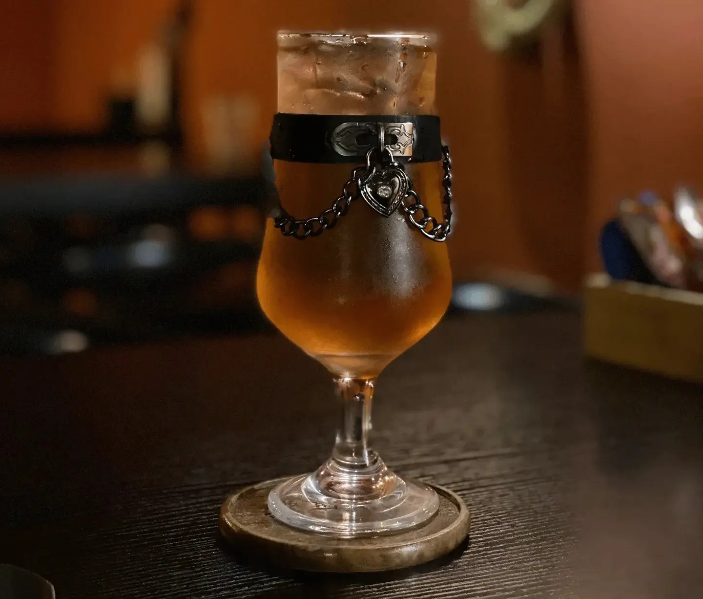 西檬之家Dom究竟是什么?理解字母圈的支配者角色 一