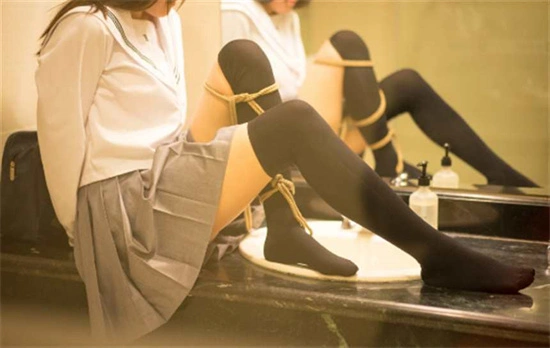 西檬之家圣水在BDSM中的角色和实践探讨 一